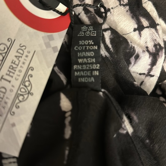 NWT. Onesize Sacred Threads Tunic. 223689 CL/GR03 - Picture 5 of 5